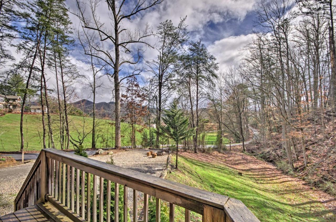 Bryson City Vacation Rental With Hot Tub And Fire Pit! エクステリア 写真